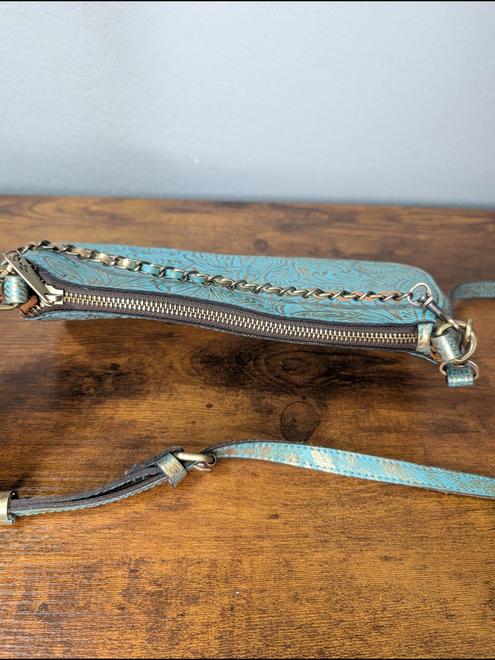 Patricia Nash Riley Crossbody - Picture 9 of 9